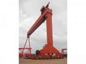 造船門式起重機(jī)